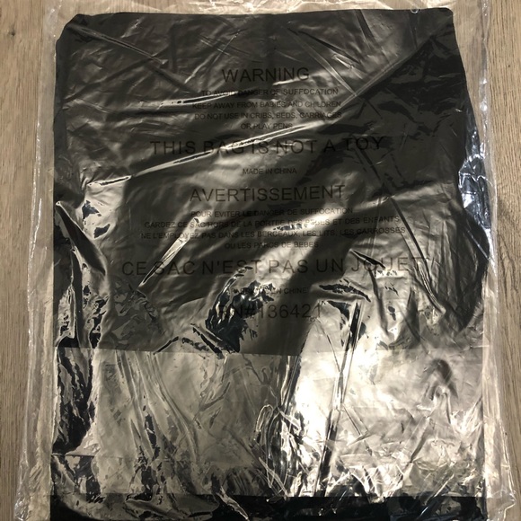 ⚠️ STAPLE PIGEON x Coca Cola Catch The Wave - Picture 8 of 8